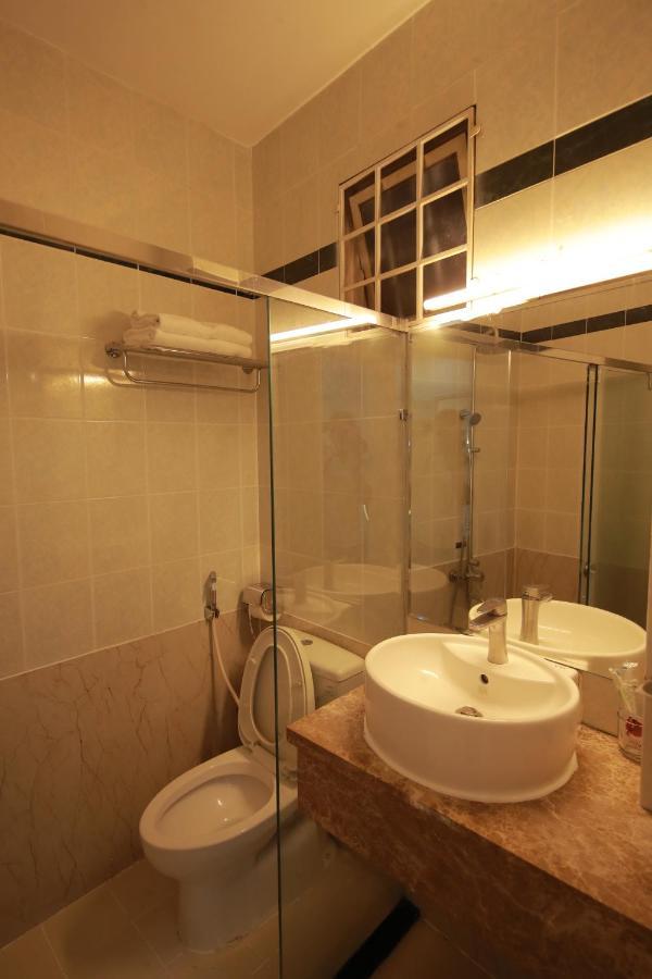 Phu Gia Bui Vien Hotel Ho Chi Minh-stad Buitenkant foto